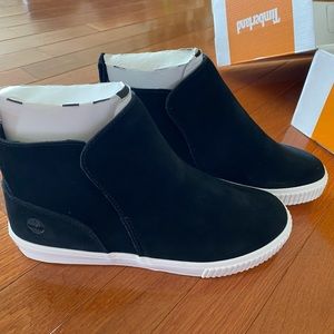 NIB Timberland Skyla Bay Pull On Boot Black Suede 8.5